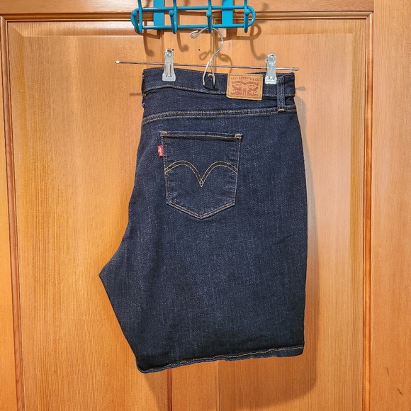 Levi's mid-length classic denim jean shorts plus size 22 - Picture 5 of 12
